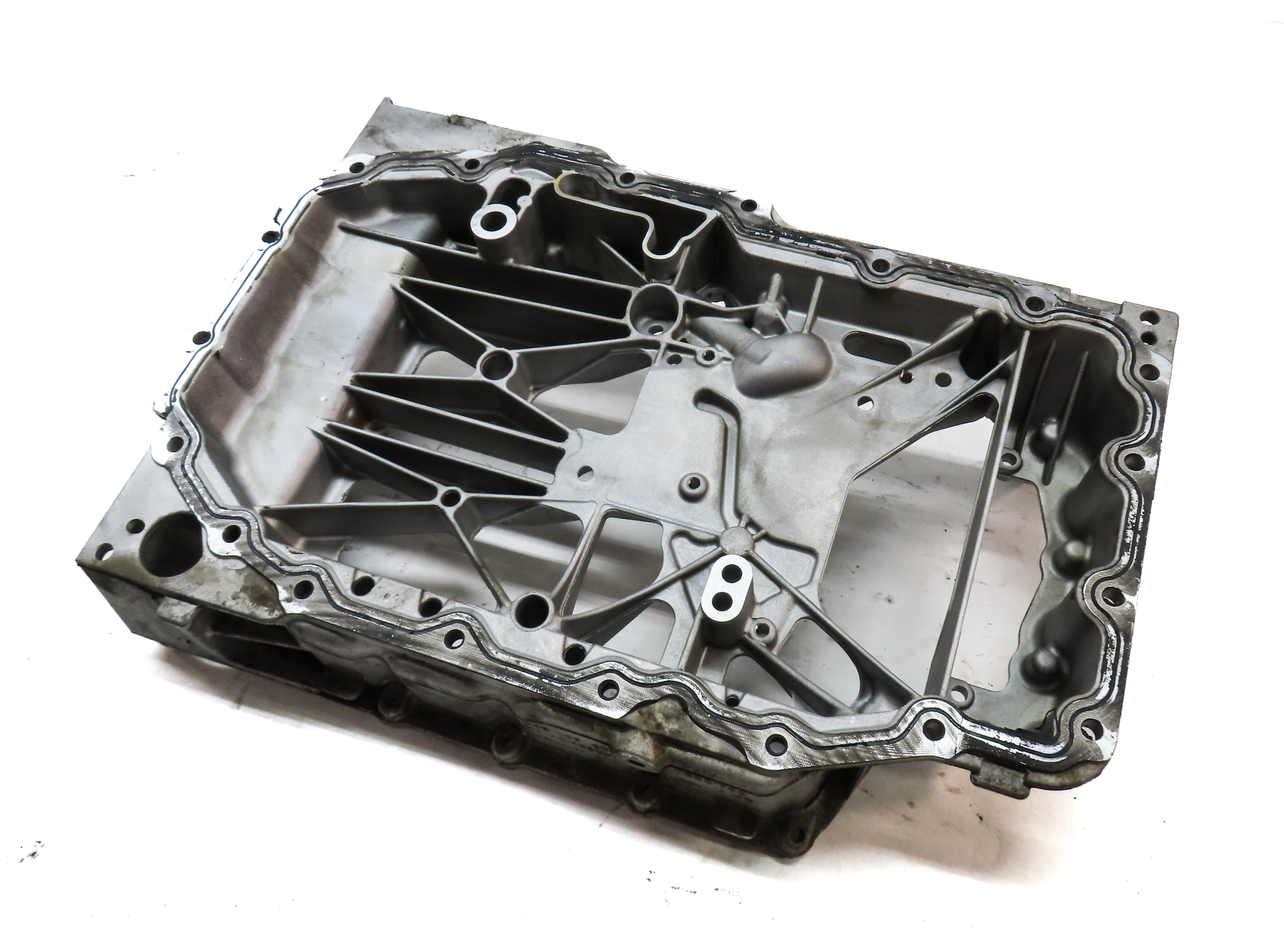 2017 AUDI A3 E-TRON (8V) 1.4L HYBRID (CXUA) ENGINE MOTOR UPPER OIL PAN — exact item pictured